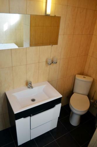 Hostal Rio Guest House