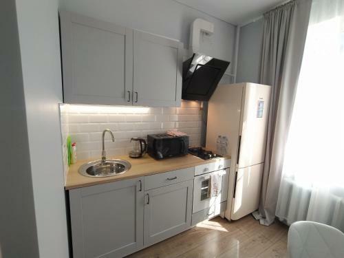 Apartment On Oktyabskaya 24