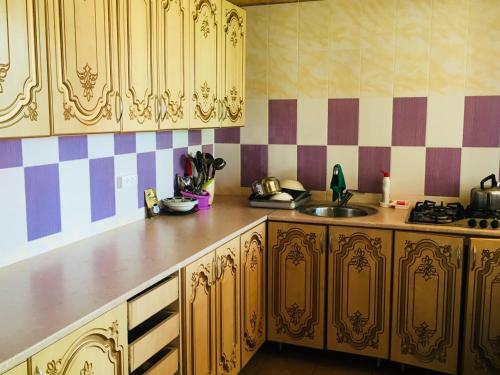 Hostal Guest House Ellina