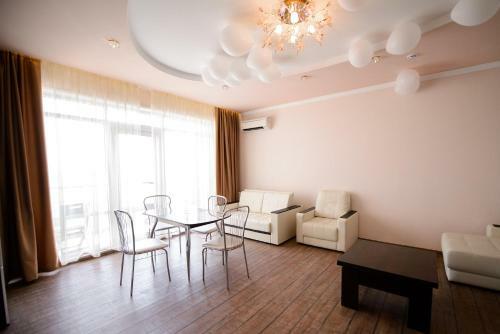 Crystal Park Hotel & Spa
