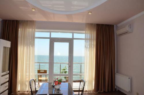 Crystal Park Hotel & Spa
