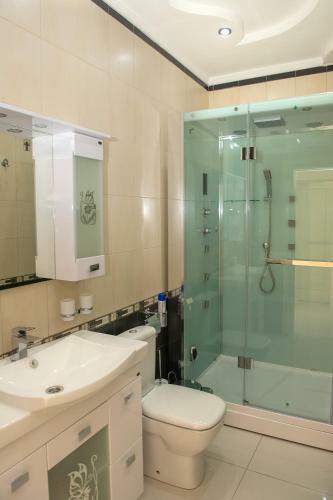 Crystal Park Hotel & Spa