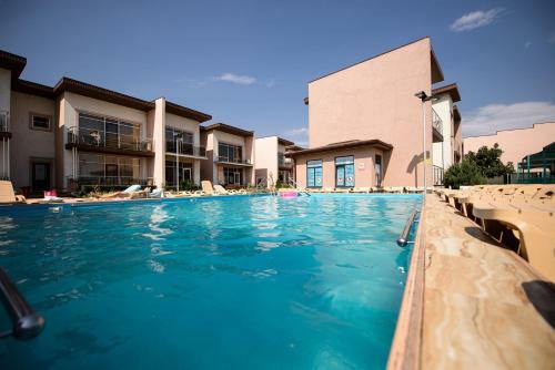 Crystal Park Hotel & Spa