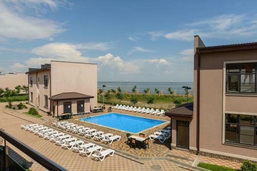 Crystal Park Hotel & Spa