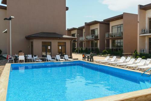 Crystal Park Hotel & Spa