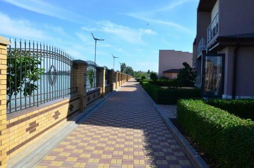 Crystal Park Hotel & Spa