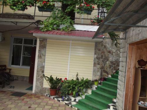 Hostal Guest House Solnyshko