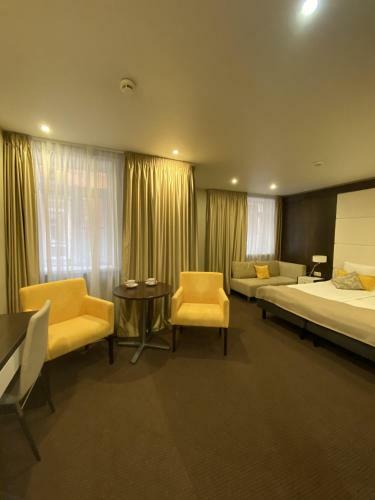Aura Hotel