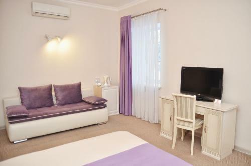Palisad Hotel