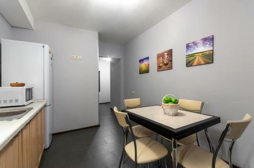 Atlant Apartments 266