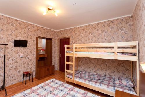 Hostal ??? ?????
