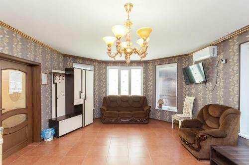 Hostal ??? ?????