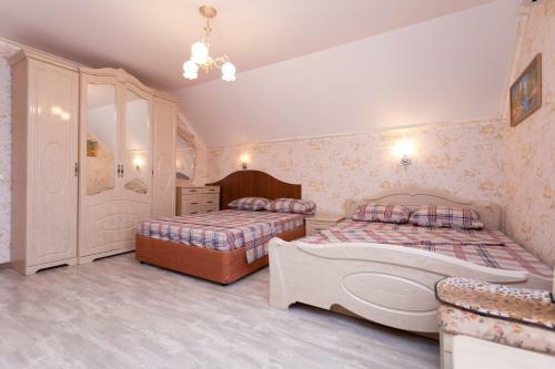 Hostal ??? ?????