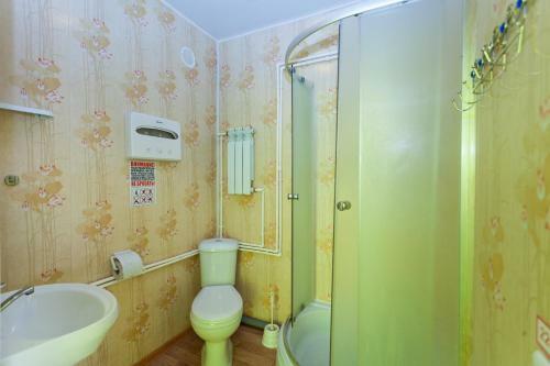 Hostal ??? ?????