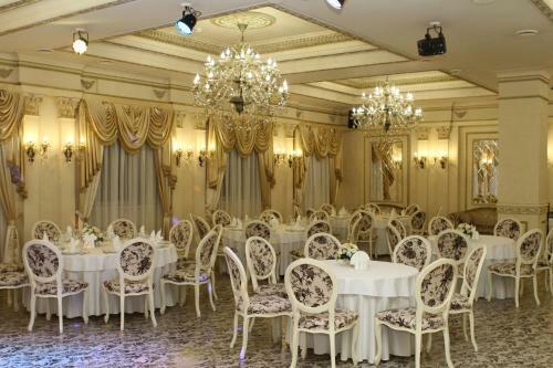 Vash Hotel
