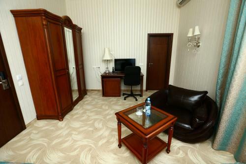 Vash Hotel