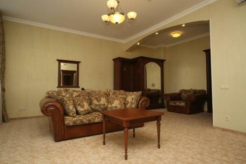 Hotel Orkestra Oka Spa Resort