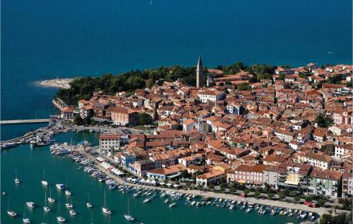 One-bedroom Apartment In Izola