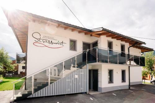 Apartmenthaus Strasswirt de Luxe