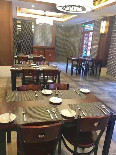 Albergue Yuyao Hotel