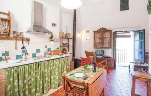 Three-bedroom Holiday Home In Aroche