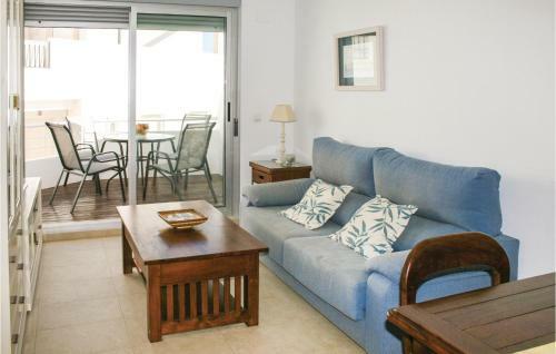Two-bedroom Apartment In Casarones