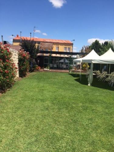 Hostal Restaurante R�o Ubierna