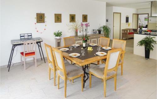 Holiday Home Arnaud-guilhem I