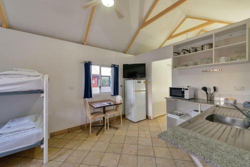 Ningaloo Lighthouse Holiday Park