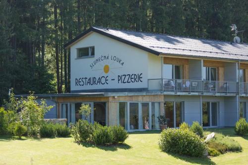 Hotel Slune?n� Louka