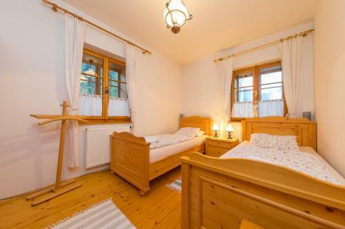 Hotel Vala?sk� Chalupy Resort