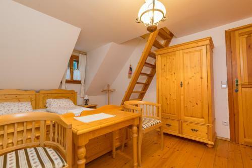 Hotel Vala?sk� Chalupy Resort