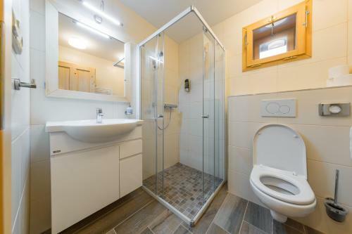 Hotel Vala?sk� Chalupy Resort