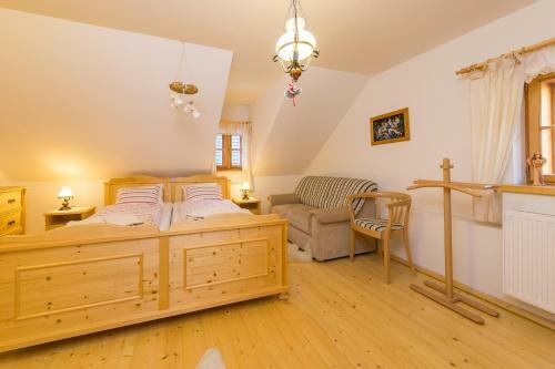 Hotel Vala?sk� Chalupy Resort