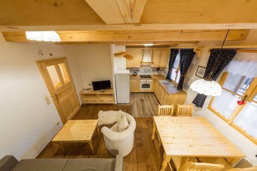 Hotel Vala?sk� Chalupy Resort
