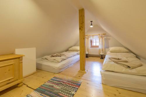 Hotel Vala?sk� Chalupy Resort