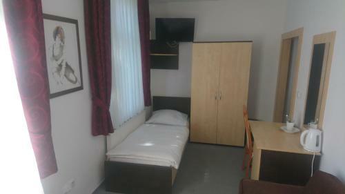 Hotel Antler