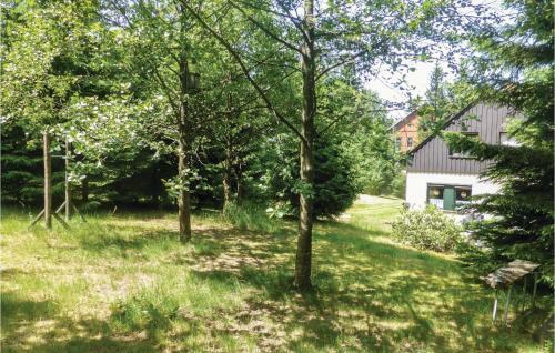 Four-bedroom Apartment In Auerbach Ot Grunheide