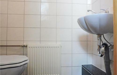 Two-bedroom Apartment In Hehlen
