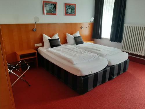 Hotel Sleep & Go! Self-service Rooms