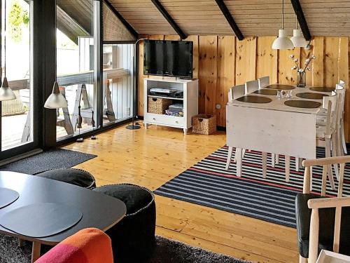 Three-bedroom Holiday Home In Otterup 9