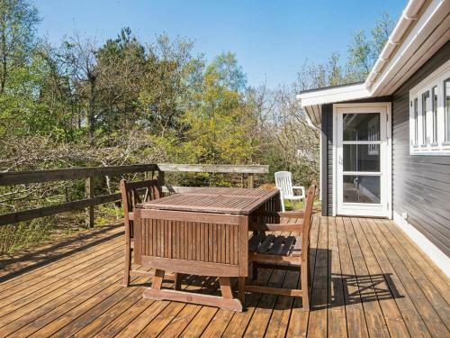 Three-bedroom Holiday Home In Glesborg 46