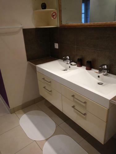 Bed & Breakfast Ch�teau De B�ru