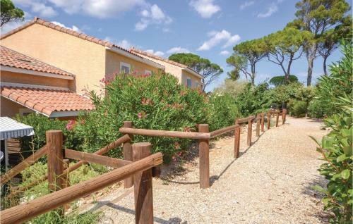 One-bedroom Holiday Home In Calvisson