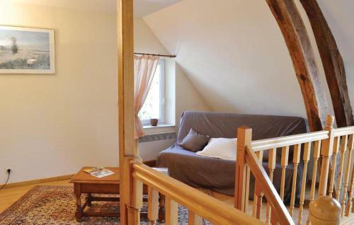 Three-bedroom Holiday Home In Chigny
