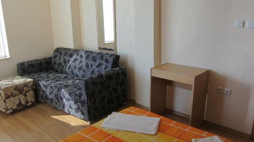 Apartments Bizone