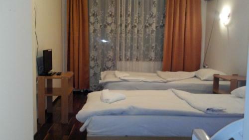 Hostal Central Park Family Hotel