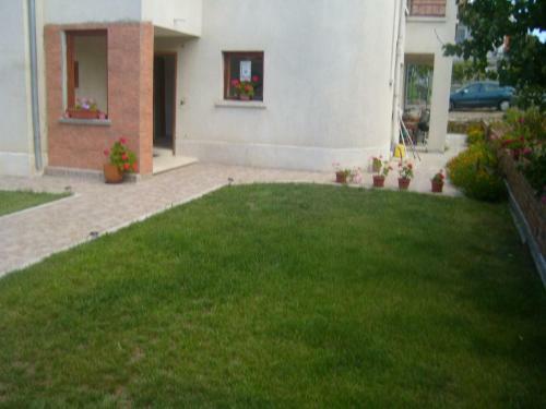 Hostal Sotirovi Guest House