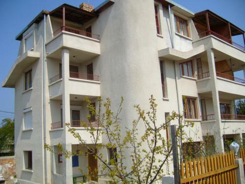 Hostal Sotirovi Guest House