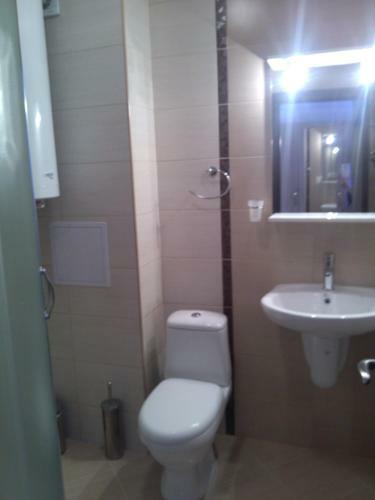 Hostal Villa Lazuren Bryag 2